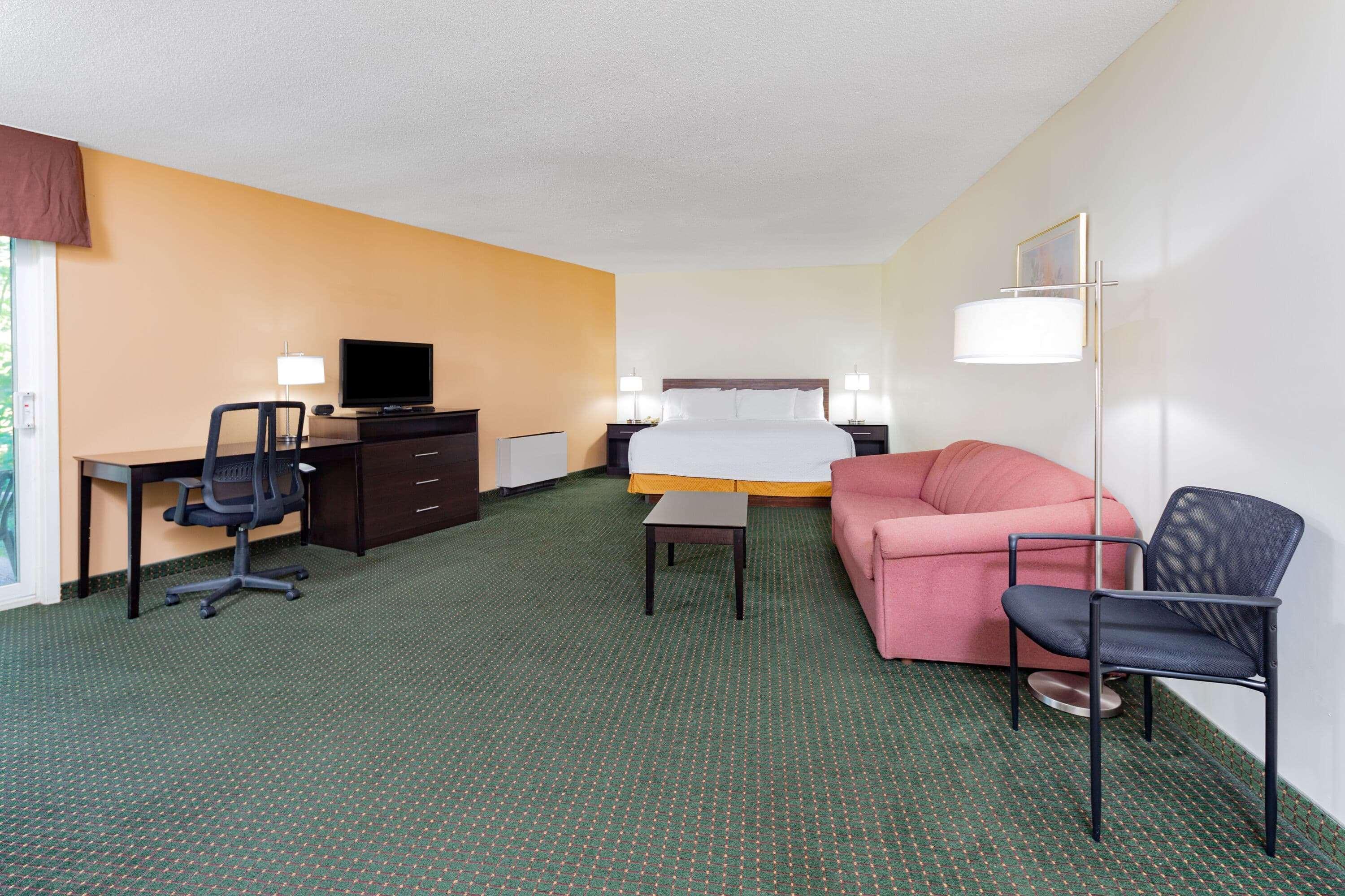 Travelodge By Wyndham Bracebridge Εξωτερικό φωτογραφία