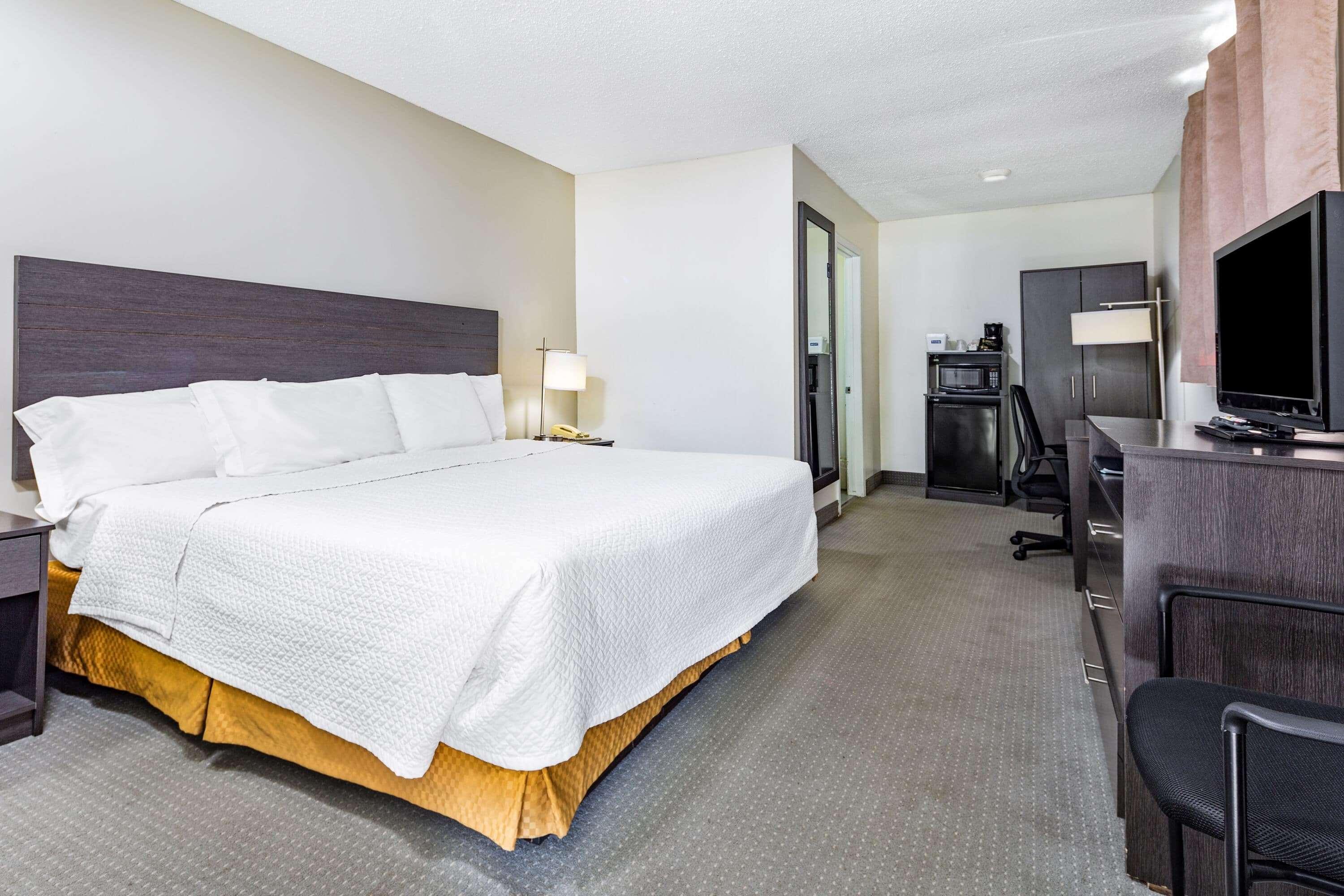 Travelodge By Wyndham Bracebridge Εξωτερικό φωτογραφία