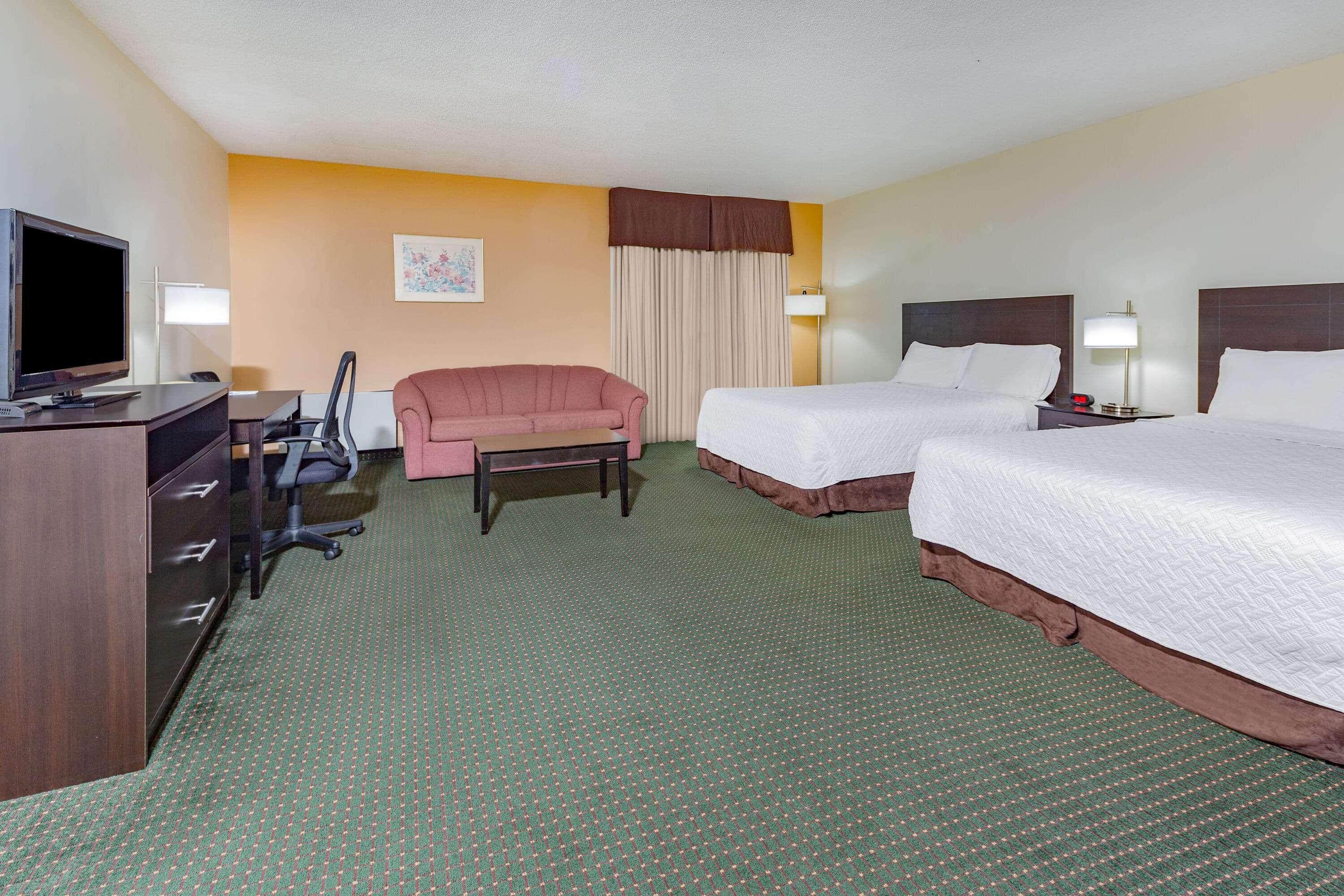 Travelodge By Wyndham Bracebridge Εξωτερικό φωτογραφία