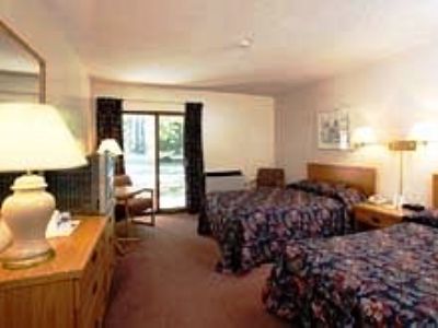 Travelodge By Wyndham Bracebridge Δωμάτιο φωτογραφία